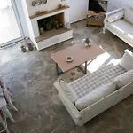 Seafront Rododafni Loft * Gialtra