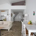 Apartment Seafront Rododafni Loft Gialtra