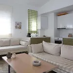 Seafront Rododafni Loft * Gialtra