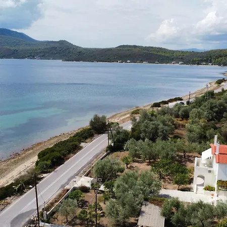 Seafront Rododafni Loft *