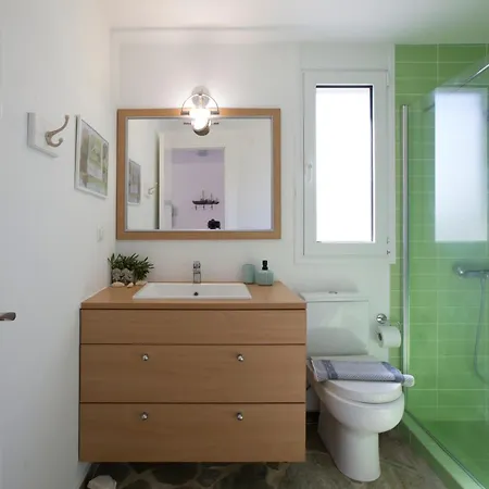 Seafront Rododafni Loft Gialtra